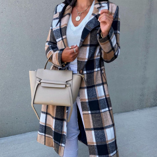 19 Fall Outfits That Are So Chic & Cozy