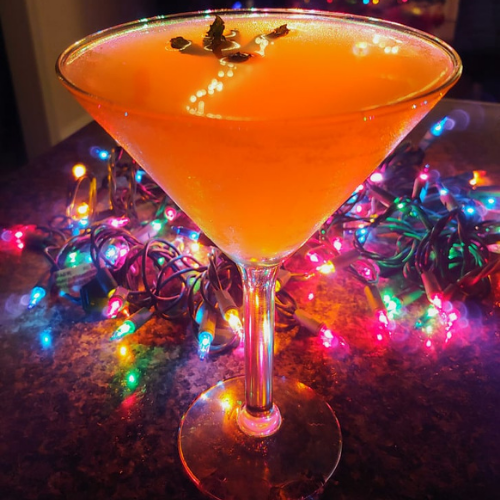 2 Tasty Cocktail Recipes with Corina’s Switchy to Try This Holiday Season